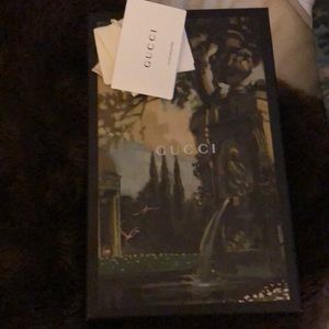 Rare Gucci shoe box and dust bags
